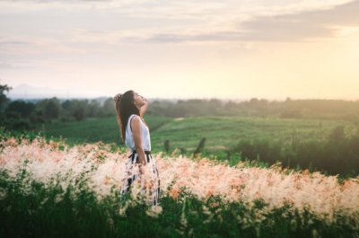 ​很有道理的句子：别把秘密说给风听 风会吹遍整片森林