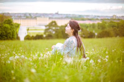 ​女人感叹岁月的句子心情说说